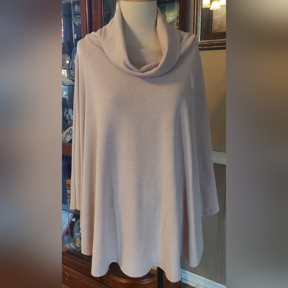 Size M Balkan Pullover Poncho Sweater Beige